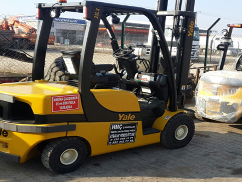 Es Forklift