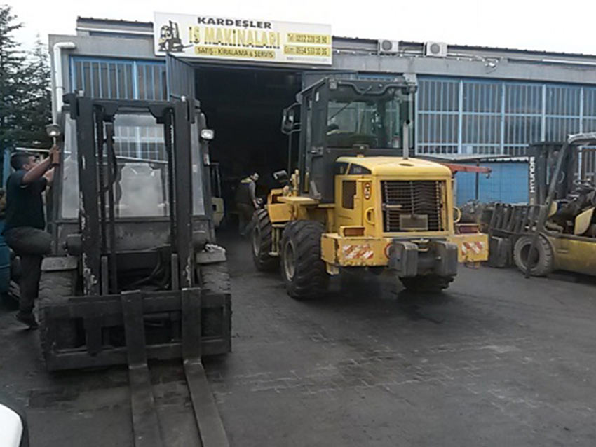 Kardeşler İş Makineleri